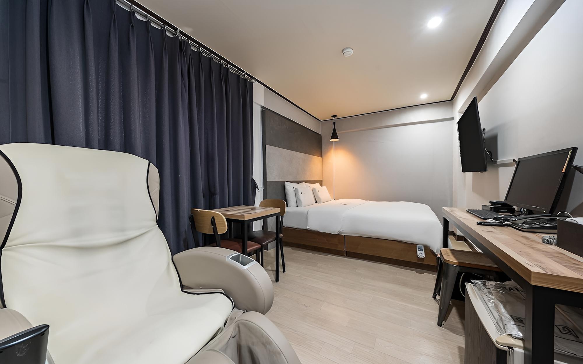Anyang Donkey Hotel view 2
