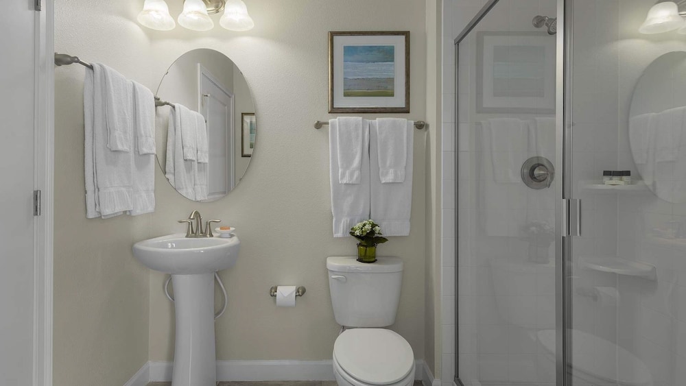 Championsgate Resort 6 Bedroom Private Pool Home with Theater 6 Home