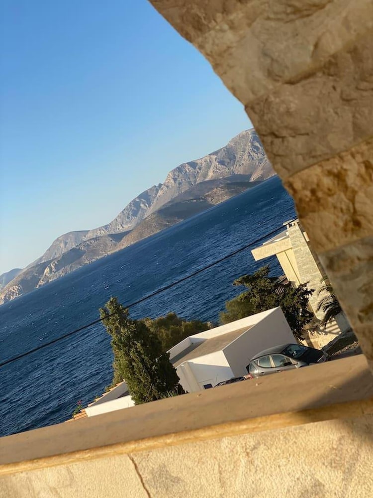 Charming 4-bed Villa in Armeos Masouri Kalymnos view 3