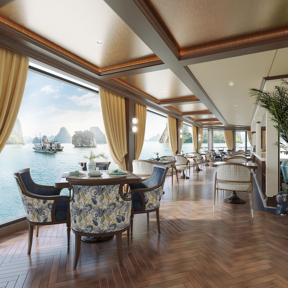 Halong Lyra Grandeur Cruise