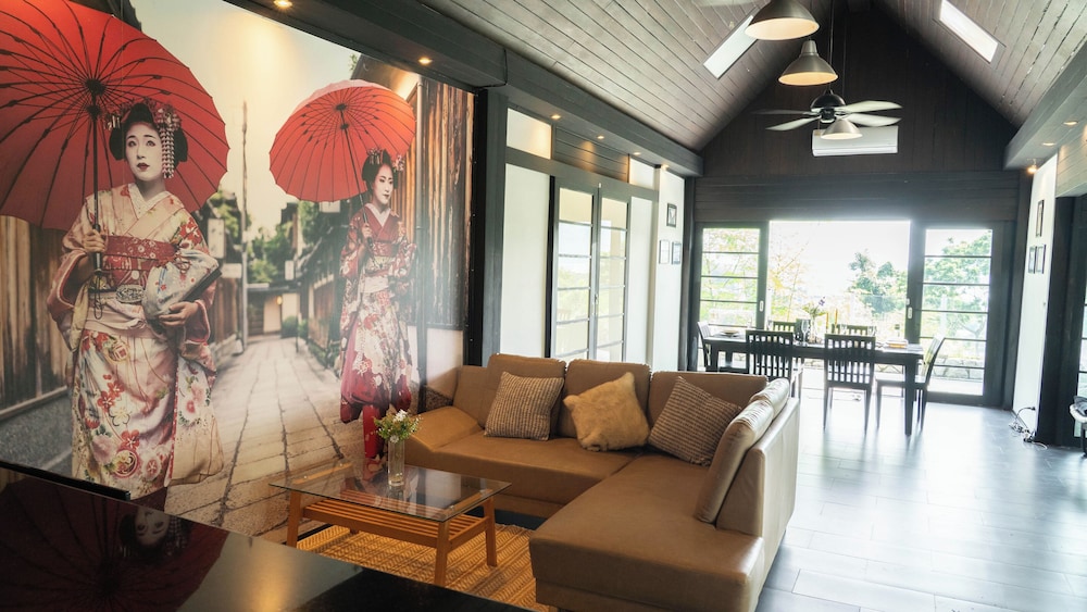 Jaokhun Hilltop Kamala Phuket