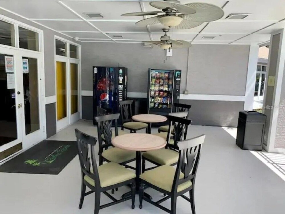 Two Bed Condo In Parkway Palms Resort 2 Bedroom Condo