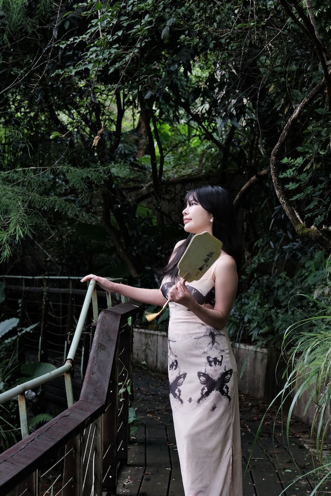 Miyue Shenzhen Tianlu Secret Wild Wizard Holiday Hotel