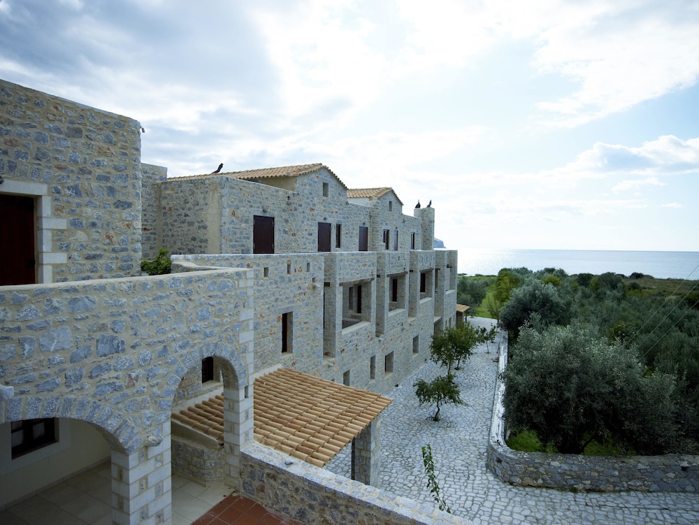 Hotel Porto Vitilo Boutique Hotel - Image 1