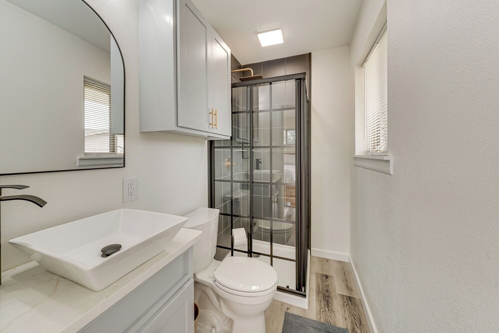 Convenient Family-friendly Location: Texarkana Gem