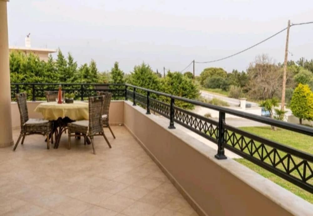 Villa Nostra