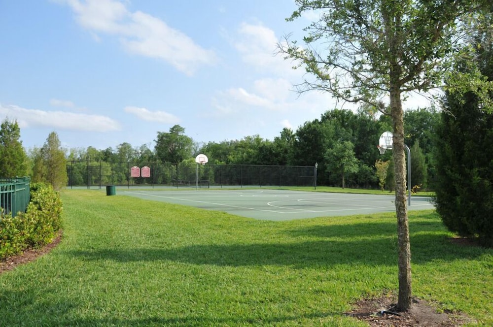 Villas at Seven Dwarfs Lane #1 - 4 Bed 3 Baths Townhome