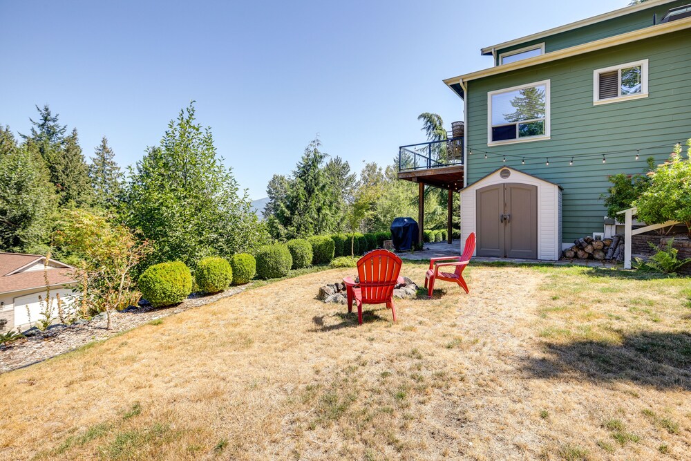 Modern Bellingham Retreat Near Galbraith Mountain! view 5