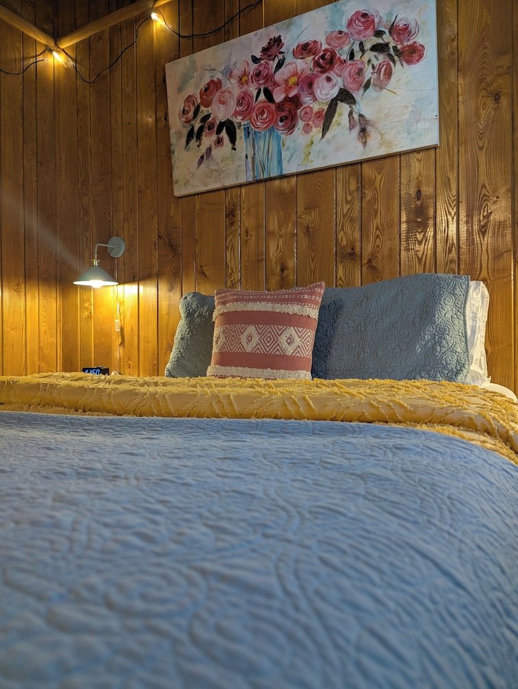 Feather Nest Inn