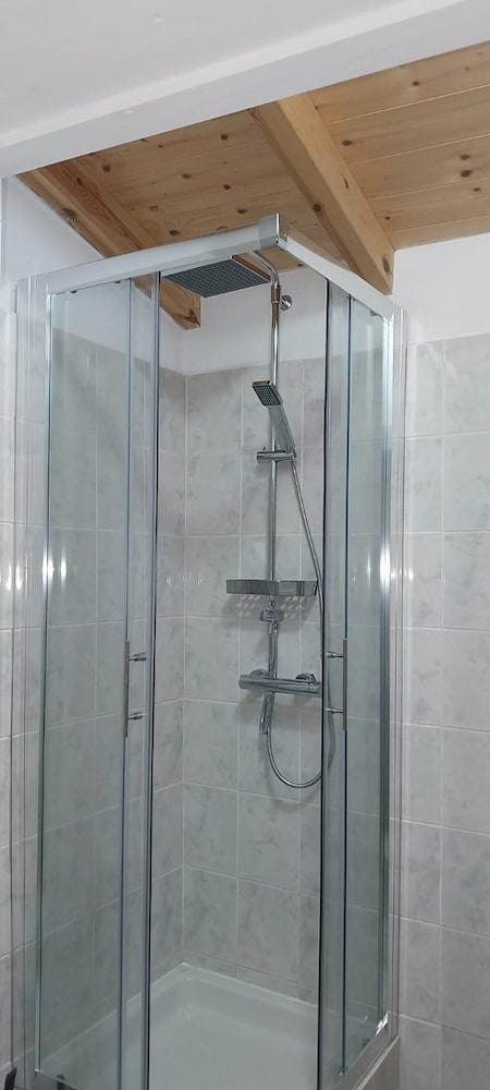 Lovely Studio in Strinilas With its own Pool view 3