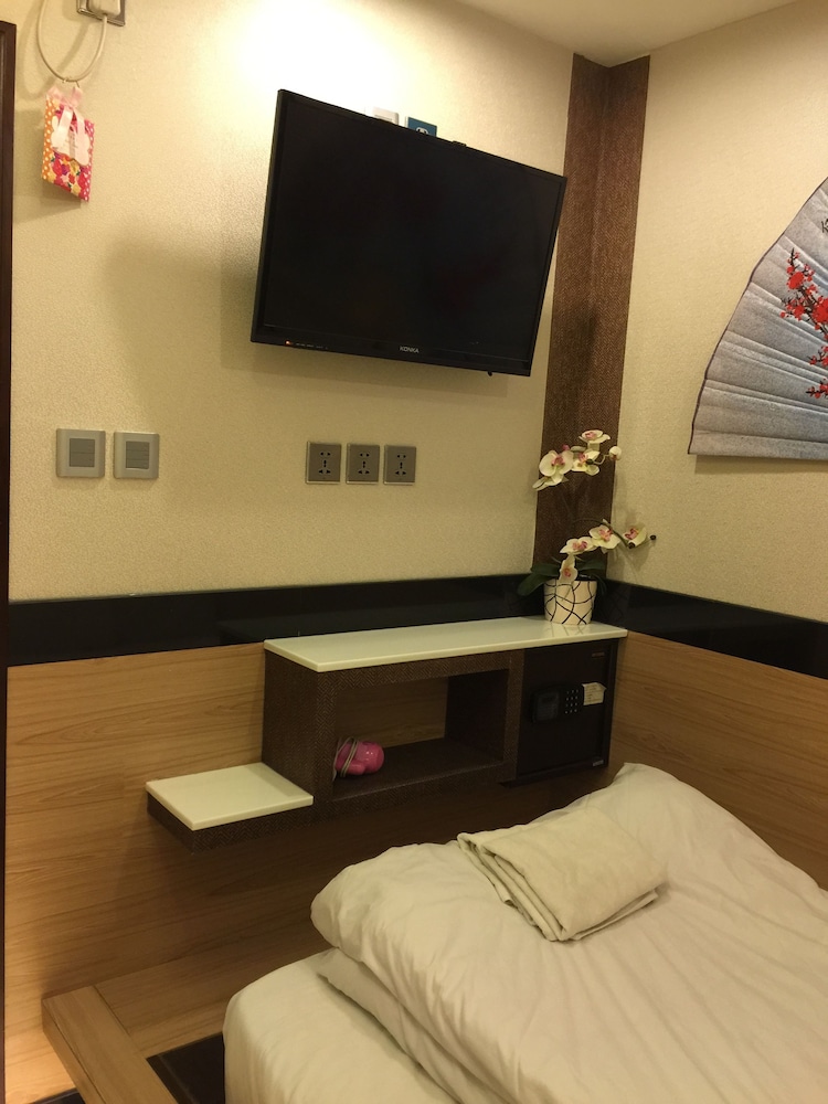 Rai Lei Hostel