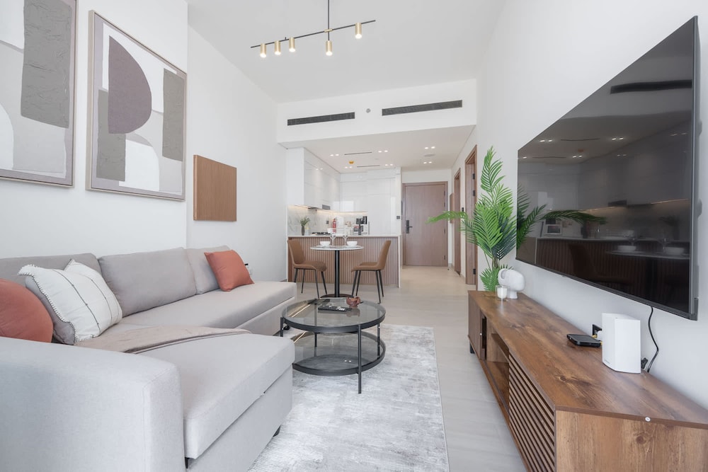 Mesmerizing 1 Bedroom in Binghatti Onyx With Skyline Views
