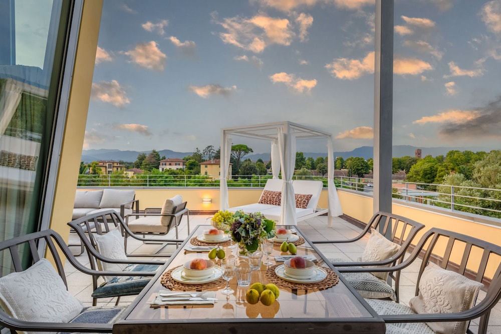Luce Terrace Penthouse