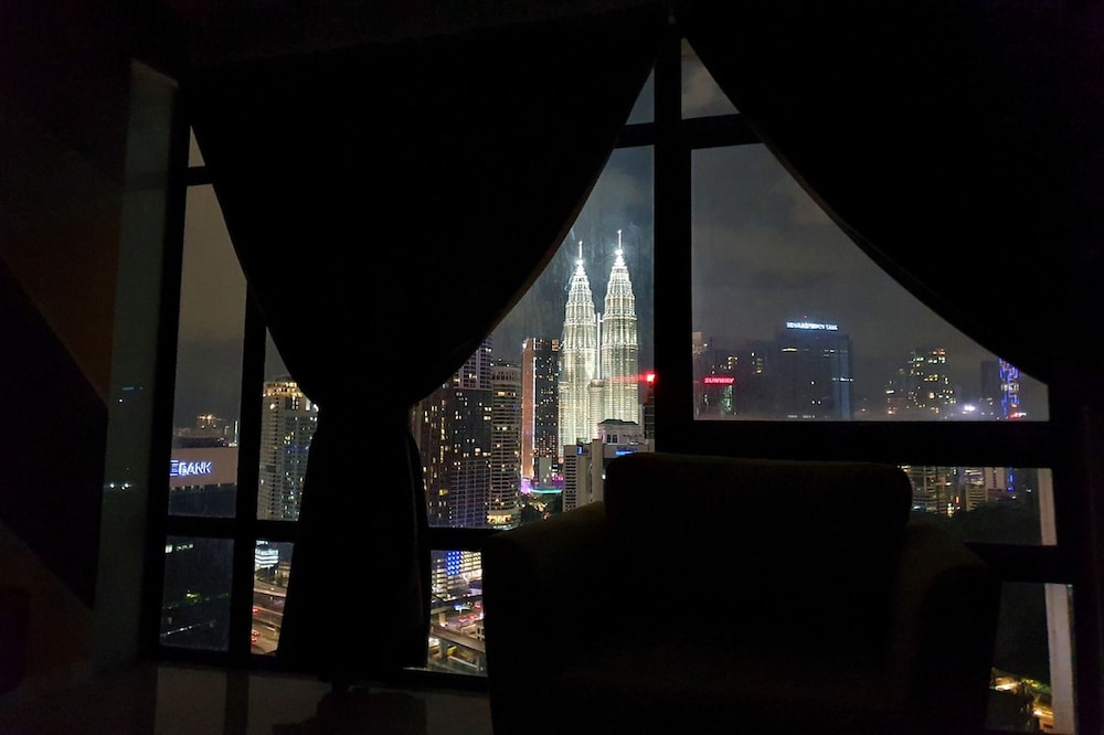 Anggun Residences by Emily in Town