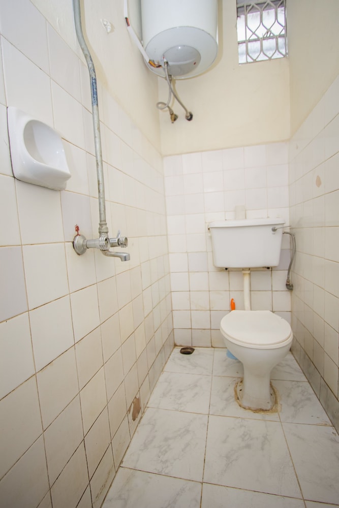Sabinyo Guest House