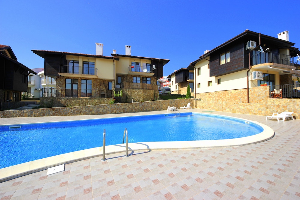 Menada Sunny Hill