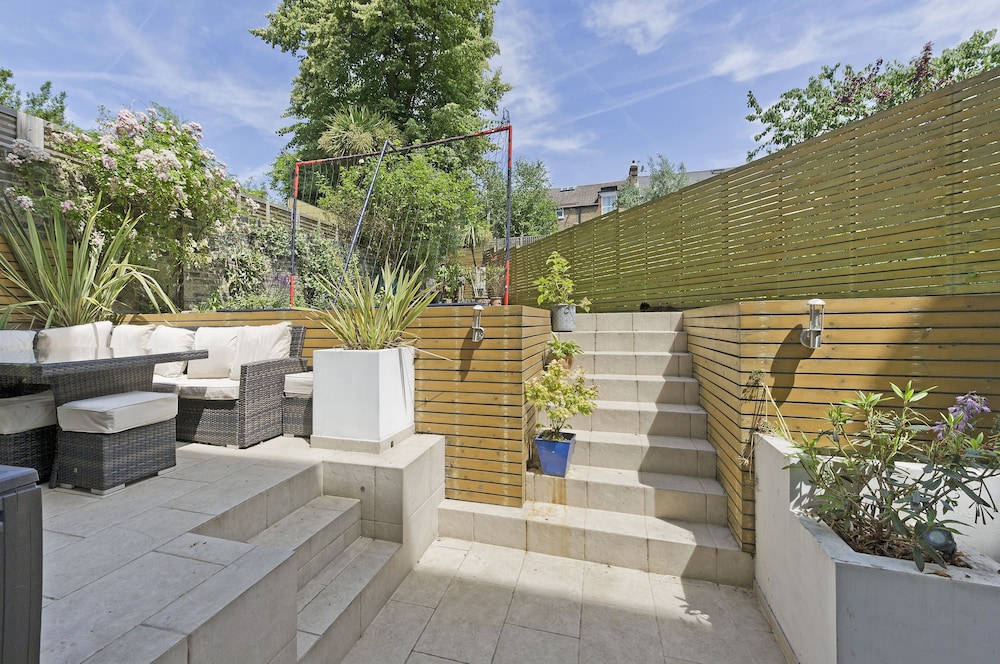 outdoor bbq area