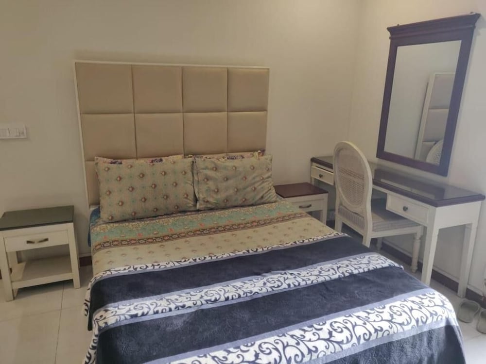 Zaib Guest House E-11 Islamabad