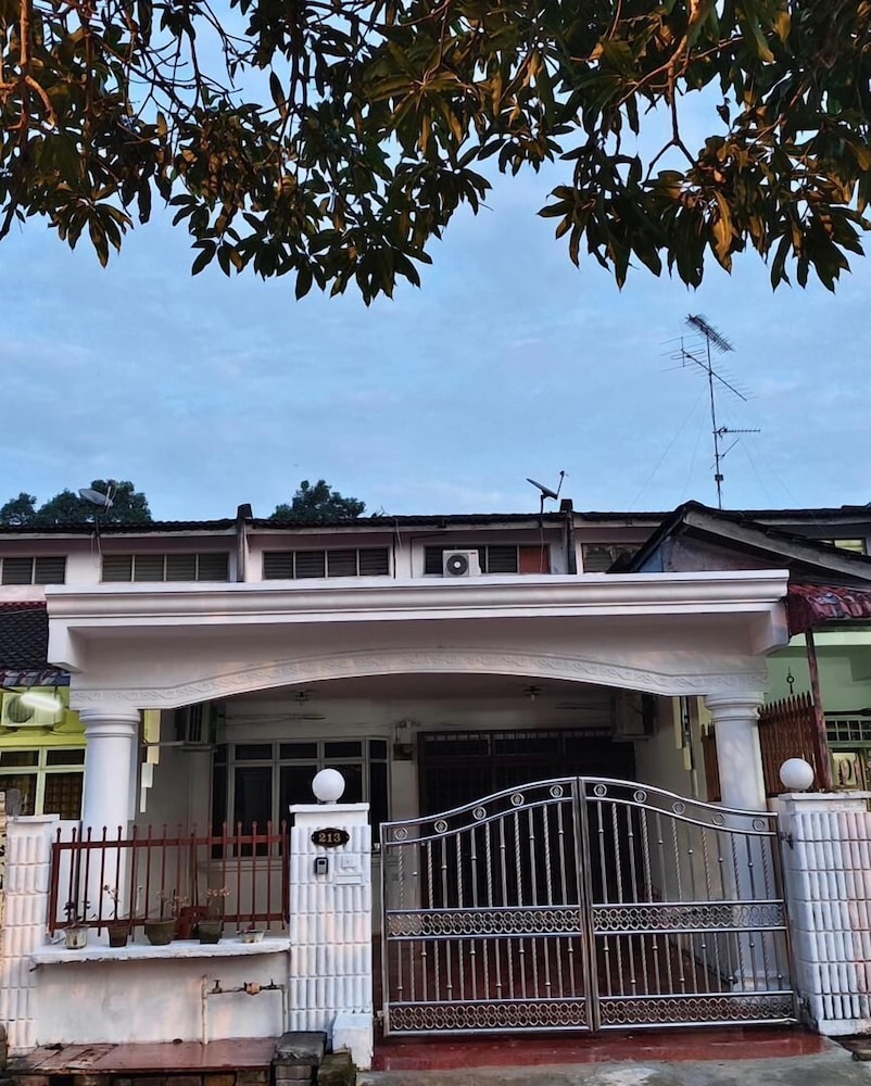 Taman Desa Kulai
