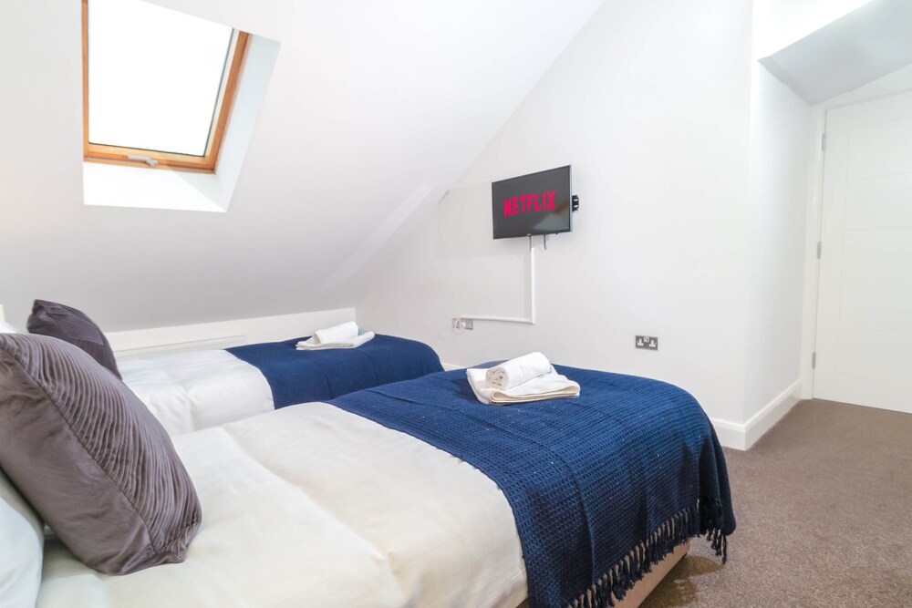 30 Monthly Discount St Mary s Apartment