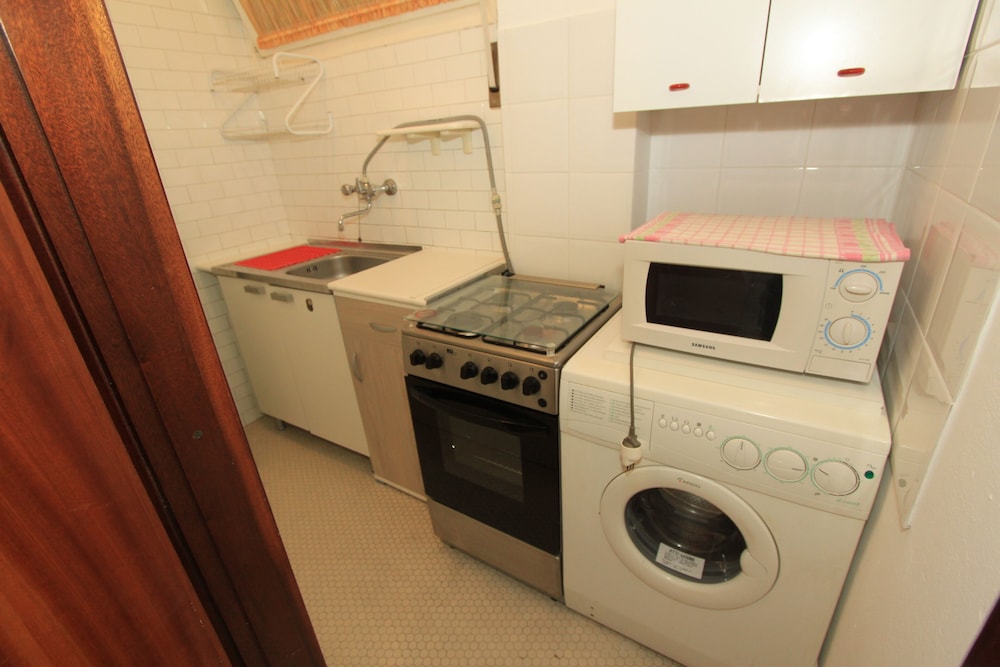 Serena 20 en Comacchio — kitchen