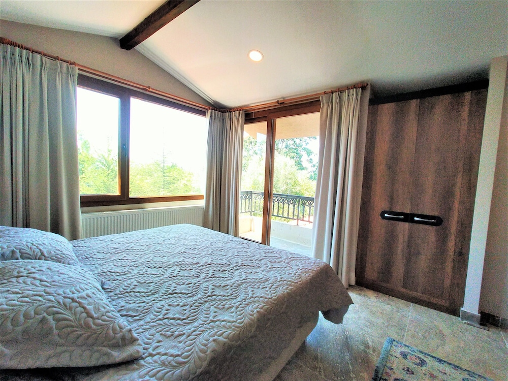 Guney Urla Suites view 3