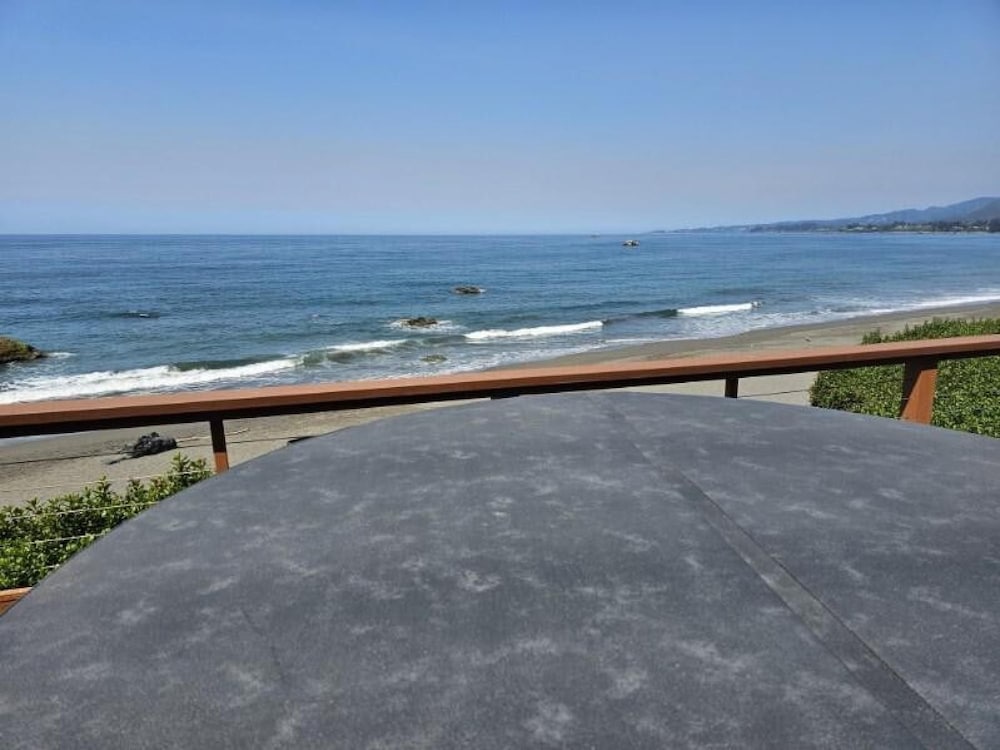 Oceanfront Cabin 9 With Jacuzzi Awesome Views