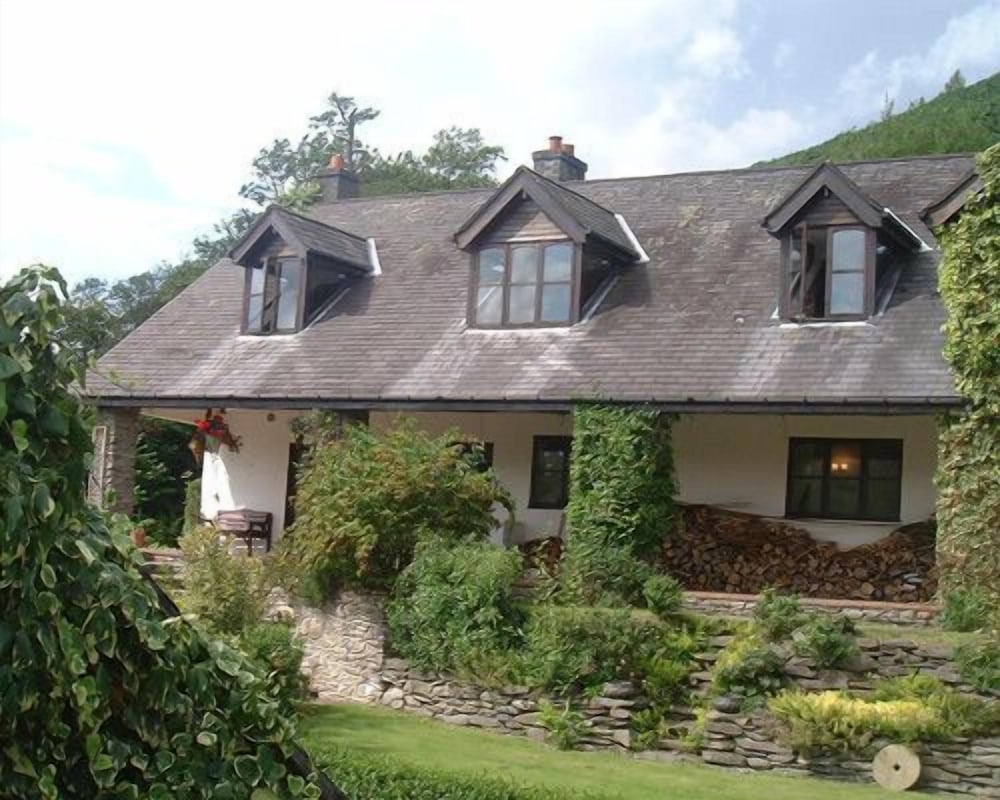 Llangollen Vacations - Horseshoe Pass Holiday Lets - Property Image 1
