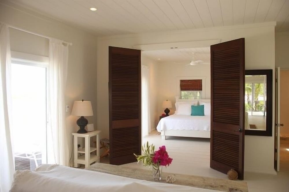 Eleuthera Vacations - Med Point 1 Bedroom Home - Property Image 2