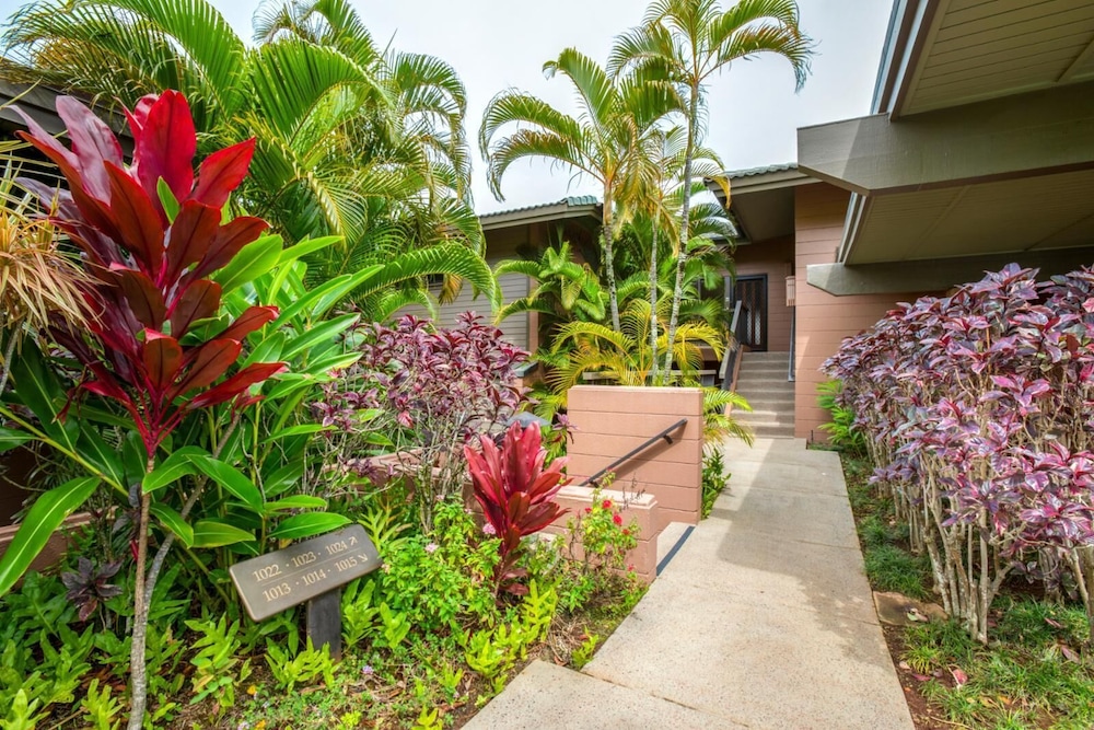 Kapalua Ridge Villas by KBM