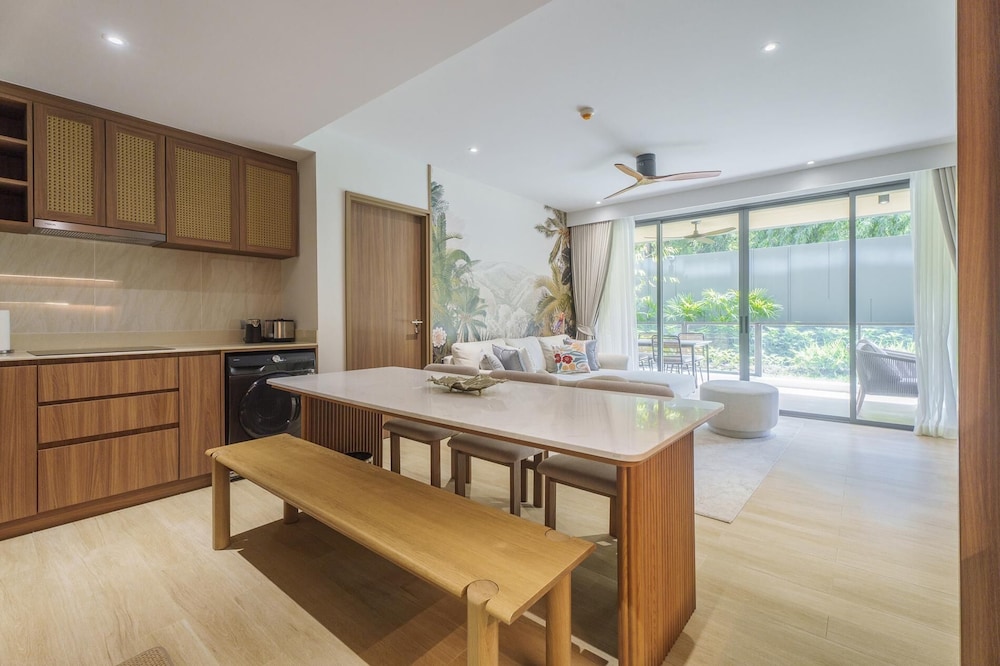 Laguna Beachfront 3BR Cozy Condo