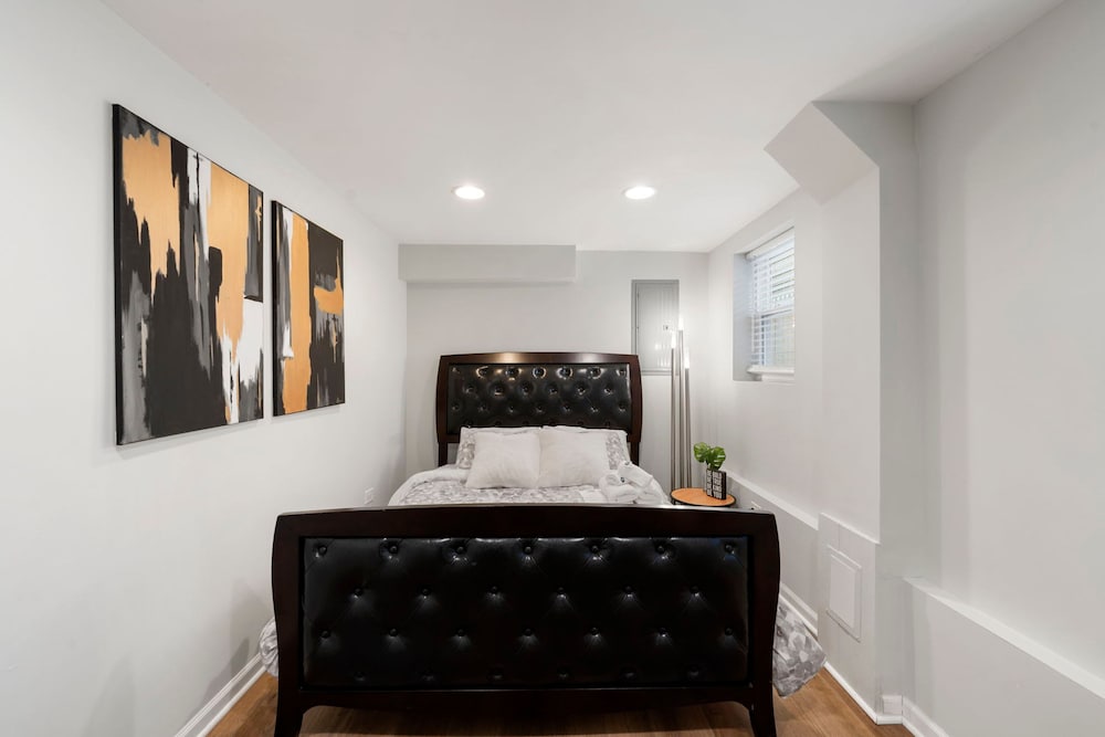 Chicago Treasure 4 Bed Getaway