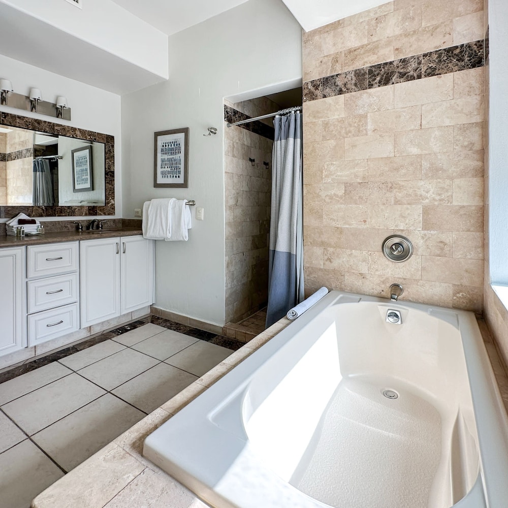 3BR Gem at Sandy Beach Area