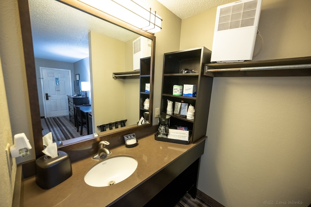 Rayburn Resorts