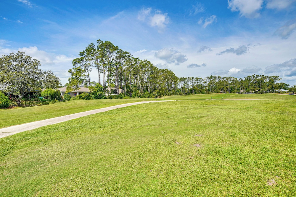 Newly Built Golf Course Home in Palm Coast!