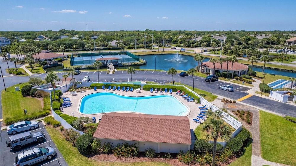 Aqua Vista Retreat 2 Bedroom Condo