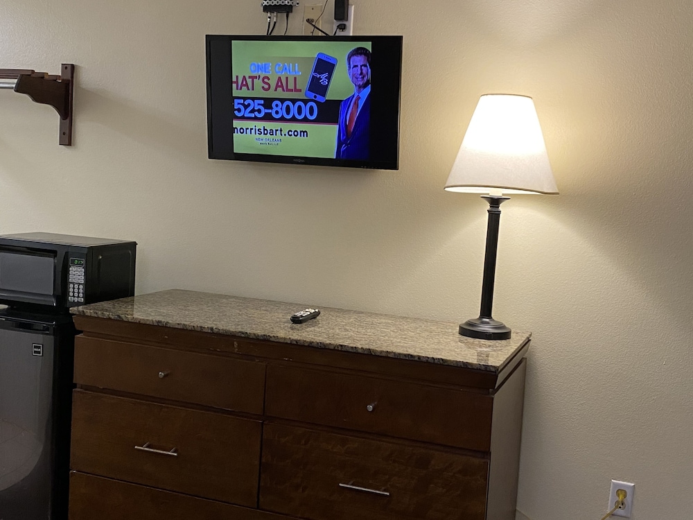 Hammond Vacations - Stay Express Inn Hammond - Property Image 21