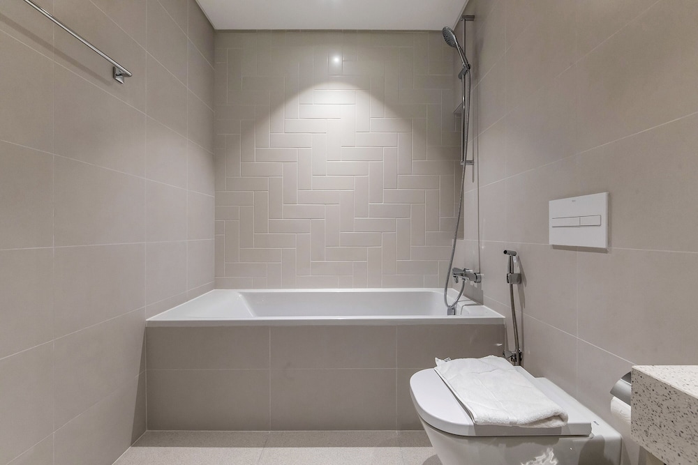 Marina Vista Emaar Beachfront Apartments