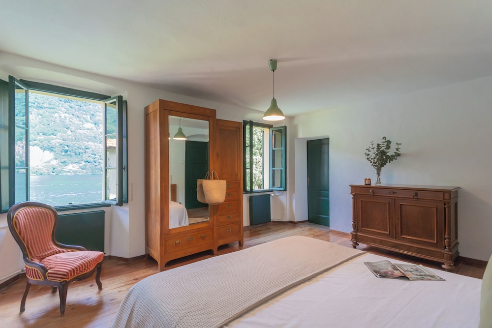 Residenza Regina by Rent all Como