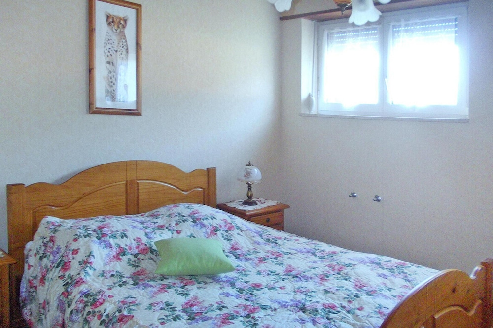 Holiday Home in Reipertswiller Near Castle view 4