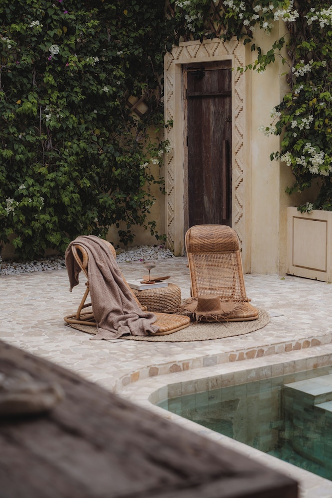 Serene 3BR Villa With Stylish Interiors, 2 Mins to