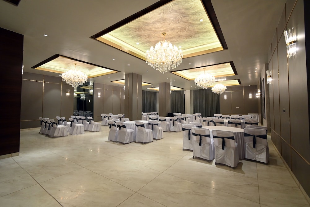 Meetings & Events