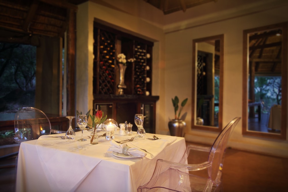 Itaga Luxury Private Game Lodge