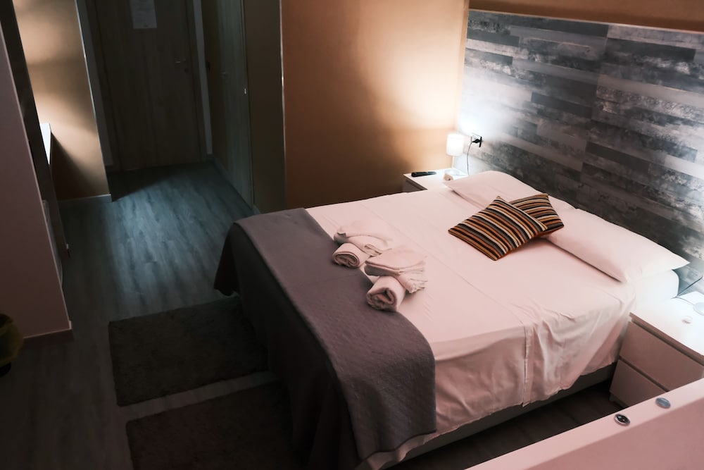 Royalty room spa