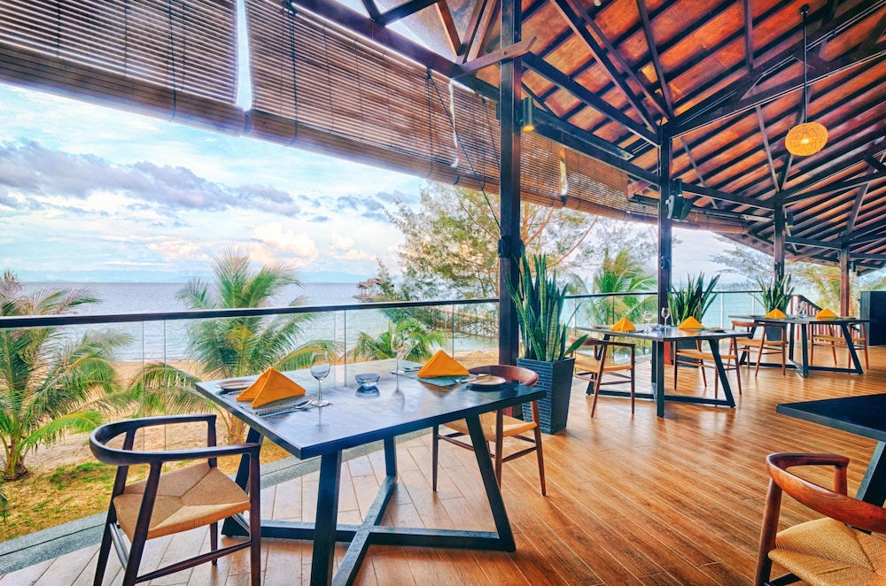 Borneo Eagle Resort