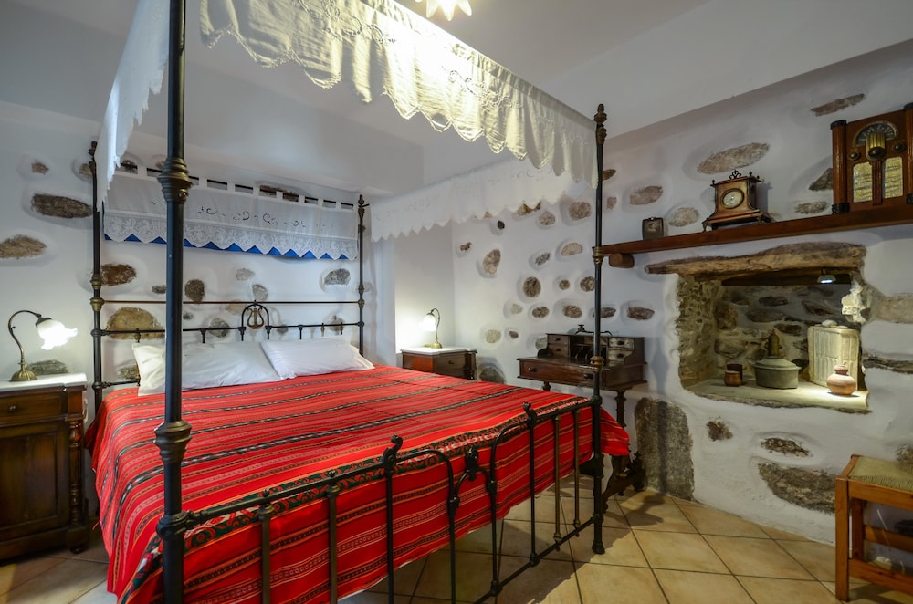 Venetiko Apartments photo 5