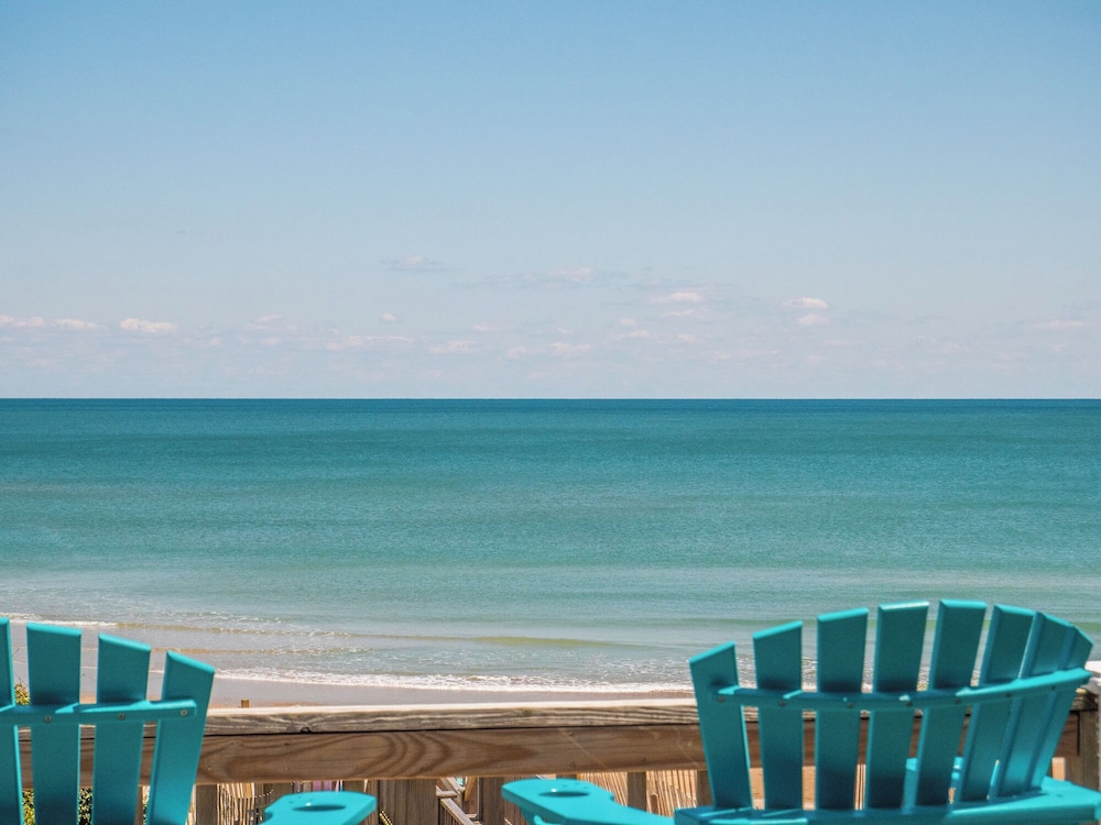 10,000 Reasons by Topsail Realty