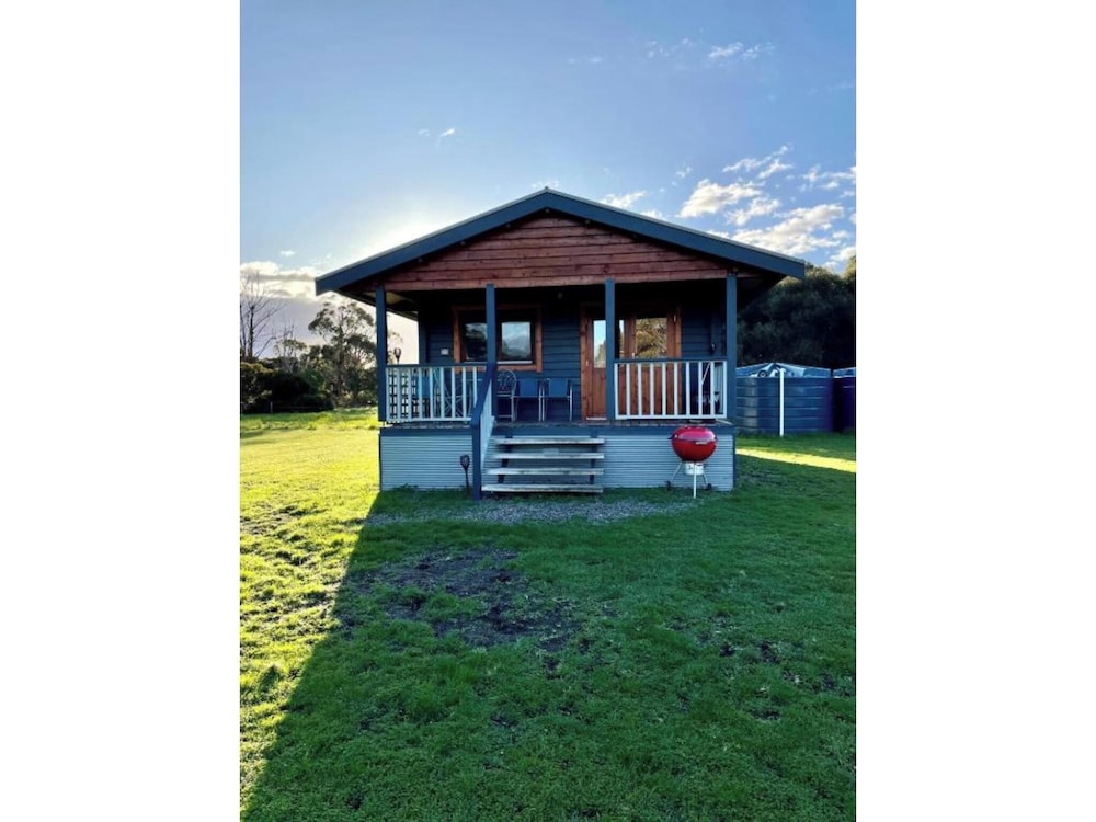 Lovely Nordic Pine Cabin Great for Couples or Family