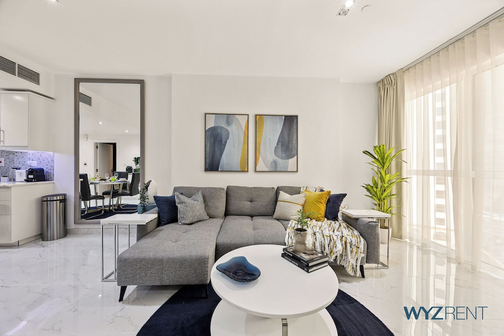 Beachfront Studio JBR Walk Murjan 2