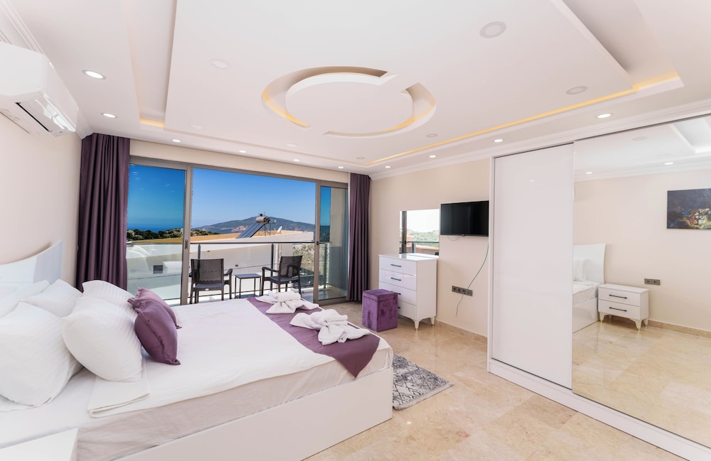 Grand Emora Villas